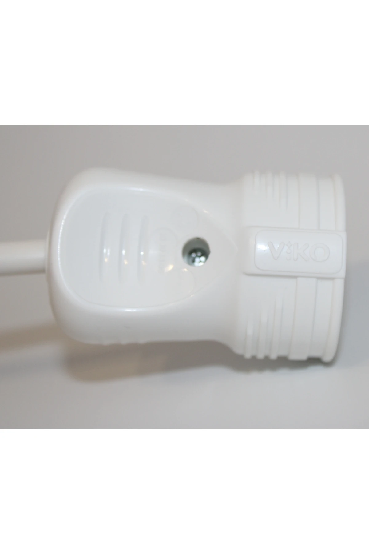 Seyyar 9 Metre Yanmaz Bakır Kablo – Viko Fişli, Öznur Kablodan Hazırlanmış